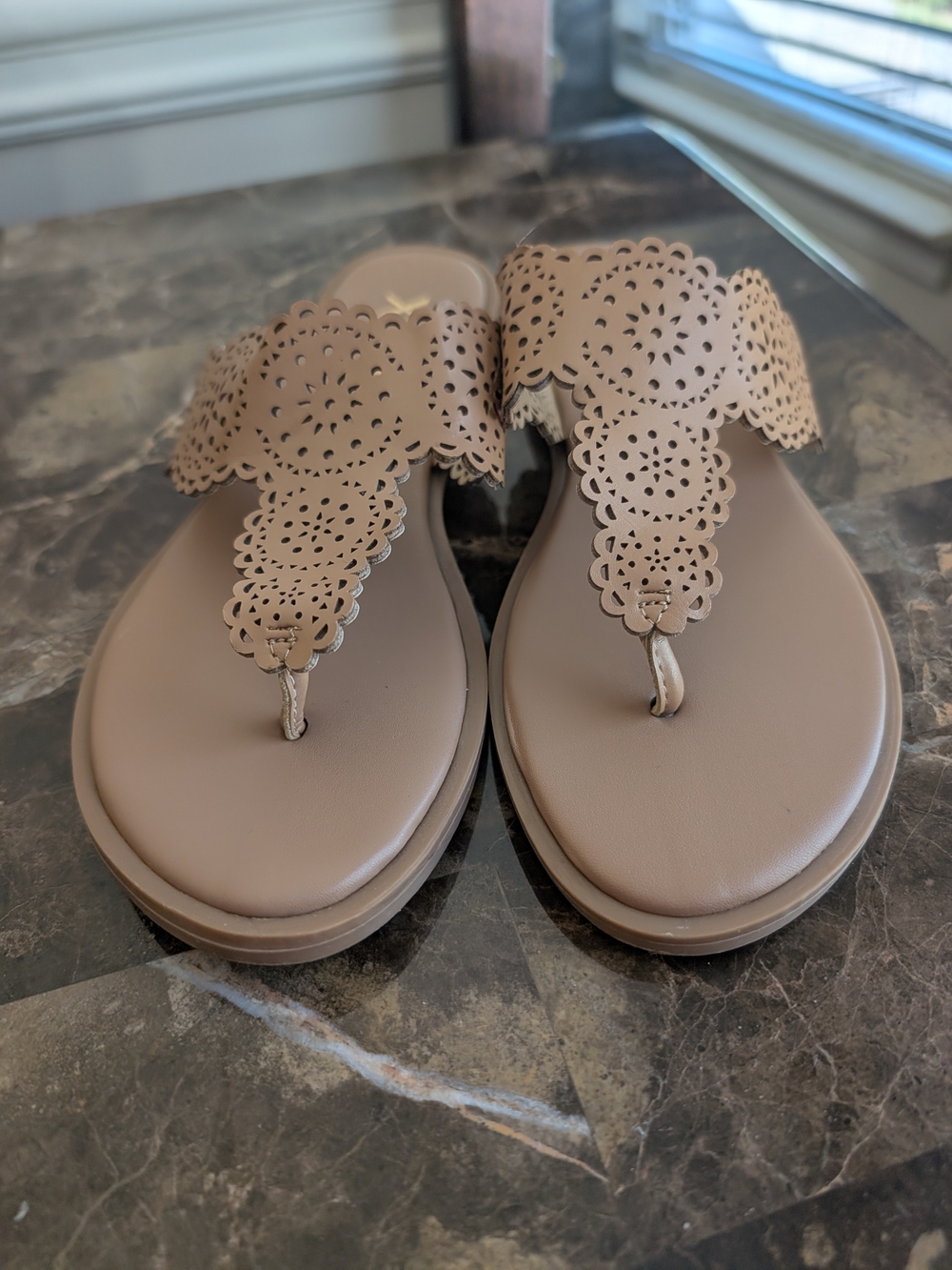 XOXO Women's 6 Scalloped Toe-Post Sandals in Taupe - Picture 2 of 5